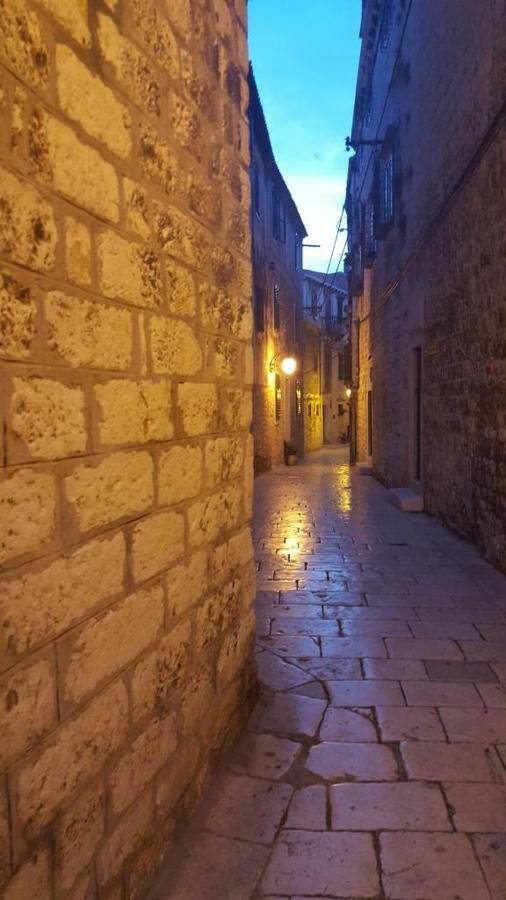 Charming Old Town Apartment Šibenik Exterior foto